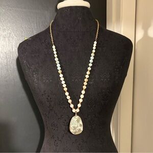 💜 Francesca’s Collections Stone Beaded Necklace